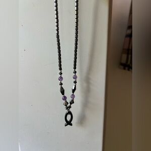 A necklace well made.